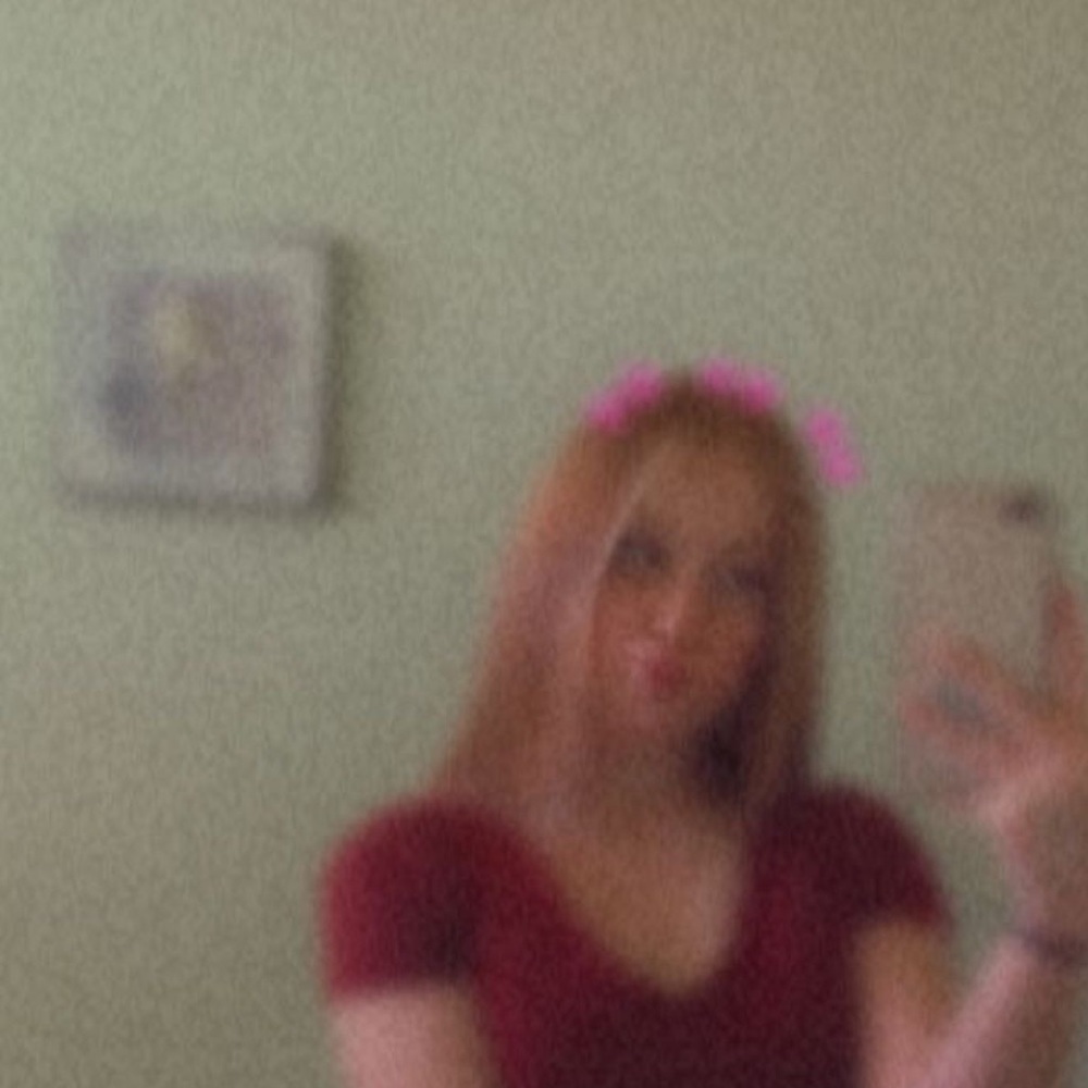 Meet your Posher, Kara